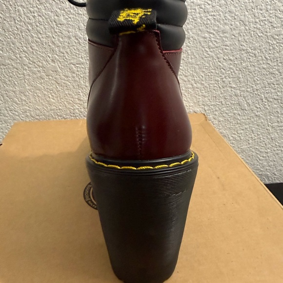 Dr. Martens Persephone ShirazOx Blood Lace-Up Boots 6-hole Platform Heeled Docs - Picture 13 of 16